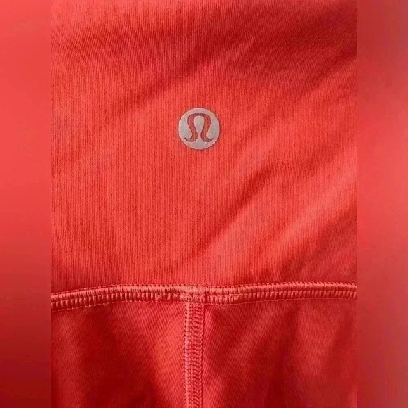 Lululemon Train Times Tights ~ Poppy Coral ~ 10 - Picture 10 of 11